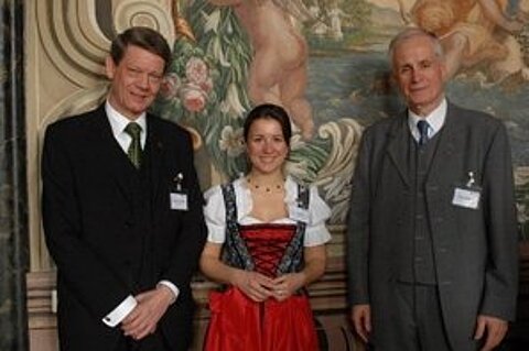 Mr Jakob, ESTA shareholder Jessica Kulitz and Mr Gardeik. Mr Jakob, ESTA shareholder Jessica Kulitz and Mr Gardeik.