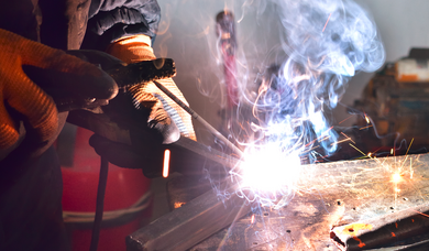 Schweißrauch und Lötrauch absaugen mit der ESTA Absauganlage