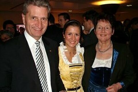 Günther Oettinger, ESTA partner Jessica Kulitz and Elisabeth Jeggle.