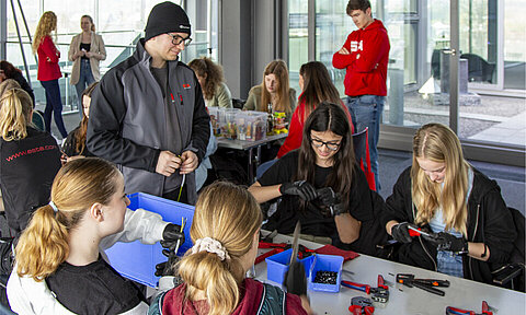 Girls' Day at ESTA in Senden