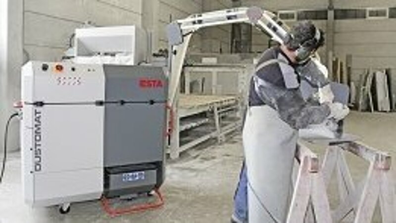 DUSTOMAT 4 mobile dust extractor from ESTA.
