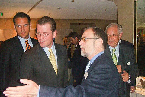 Dr. Kulitz, Karl-Theodor zu Guttenberg und Prof. Brun-Hagen Hennerkes.