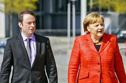 Alexander Kulitz and Federal Chancellor Angela Merkel. ESTA partner Alexander Kulitz and Federal Chancellor Angela Merkel.